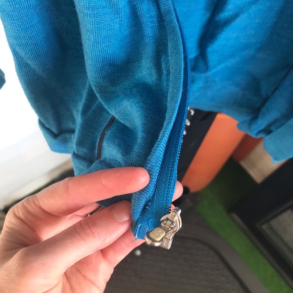 Smartwool Women’s Jacket/ Sweater - Picture 3 of 4